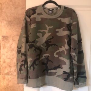 camouflage crew neck sweater
